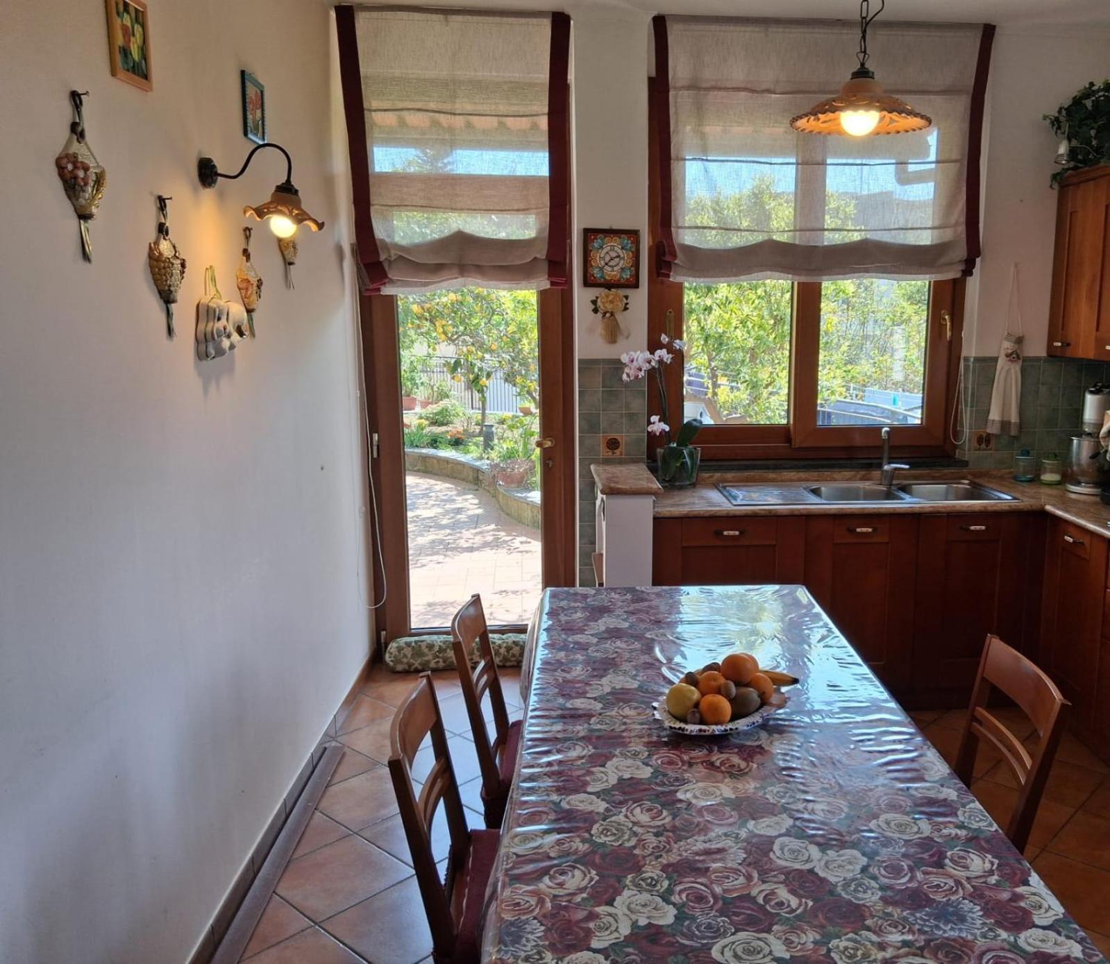 Apartamento Il Giardino Dei Gigli Meta Habitación foto